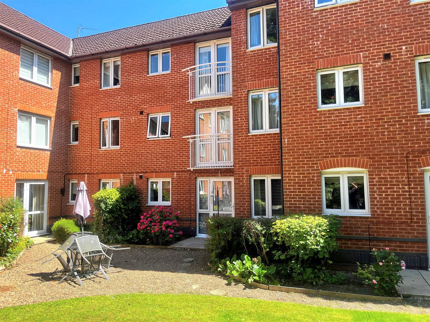 Ella Court, Kirk Ella, Hull
